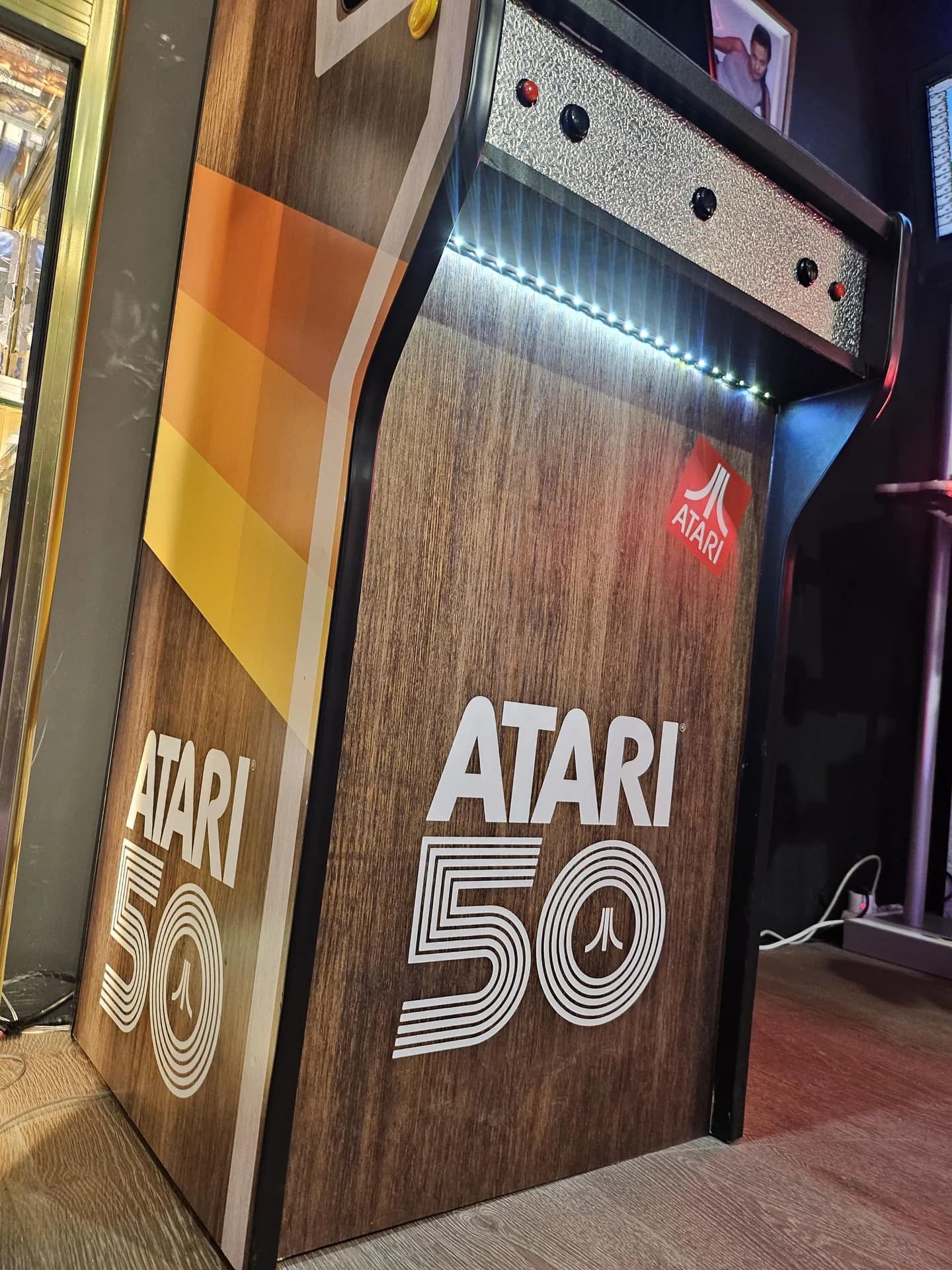 Máquina arcade premium ATARI 50 Aniversario - Image 5